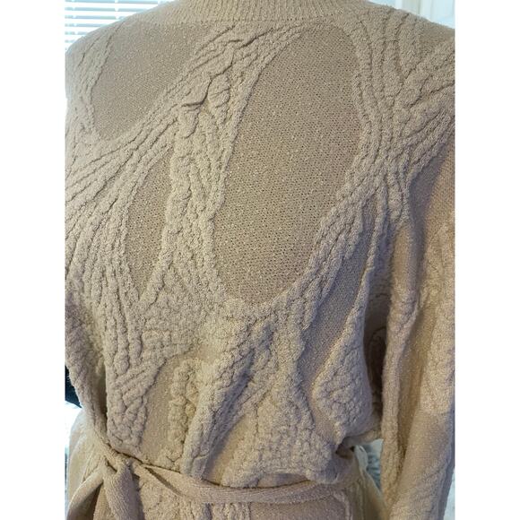 NWT Zara Textured Knit 2-Piece Set Ivory Size L Belted Top Maxi Skirt - Picture 3 of 5